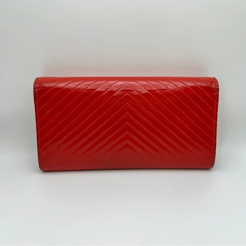 Chanel Long Wallet with COA , CC Logo, Chevron Paten Leather, Dust Bag & Box Red